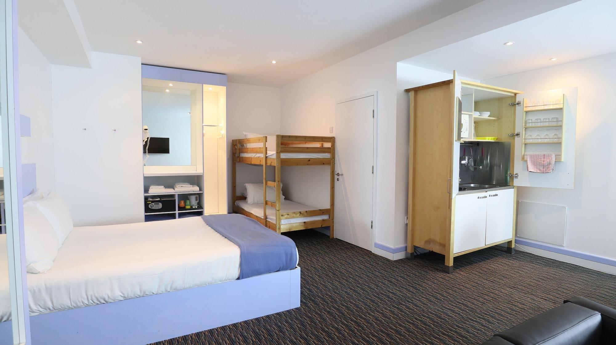 Citrus Hotel Cheltenham By Compass Hospitality Exterior foto