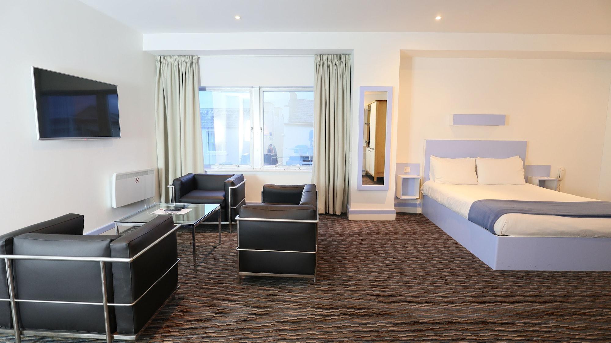 Citrus Hotel Cheltenham By Compass Hospitality Exterior foto