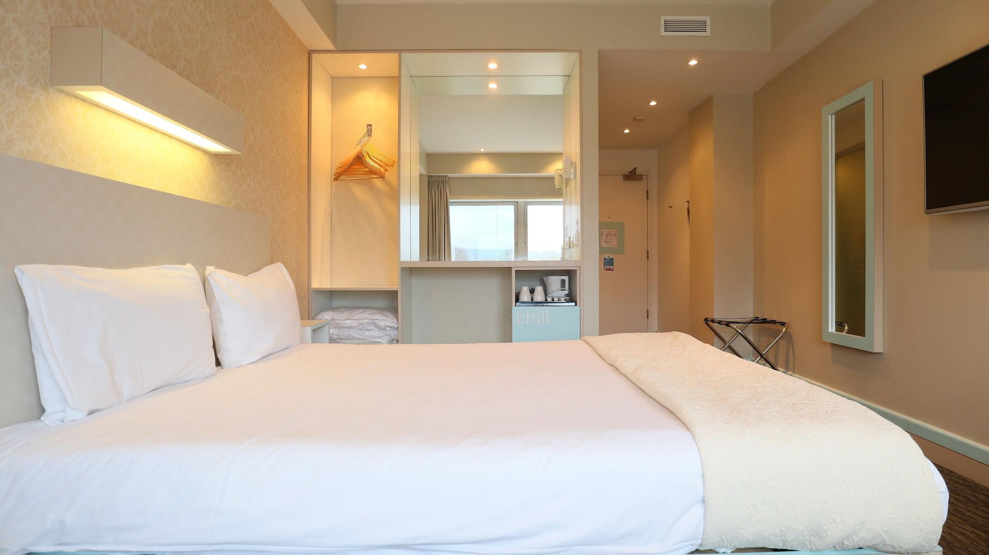 Citrus Hotel Cheltenham By Compass Hospitality Exterior foto