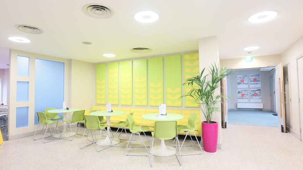 Citrus Hotel Cheltenham By Compass Hospitality Exterior foto